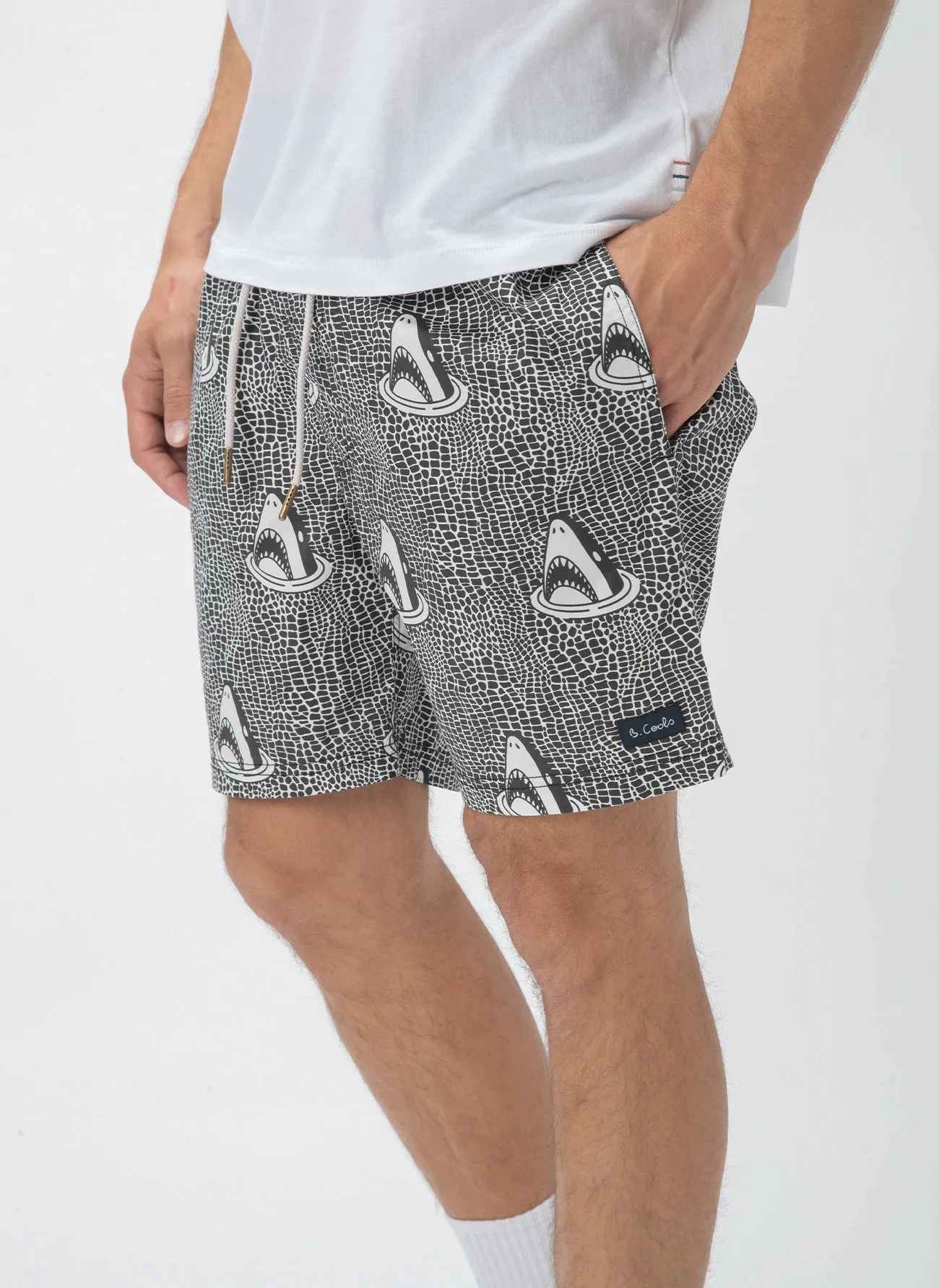 Amphibious 17" Swim Short Shark Bait