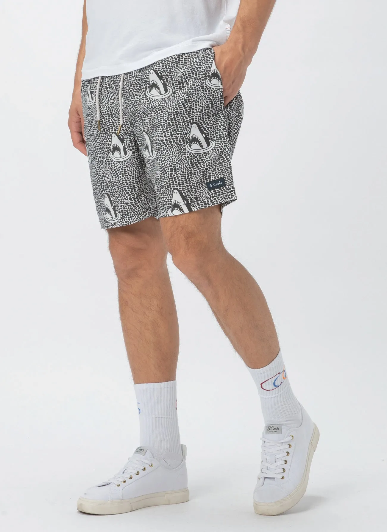 Amphibious 17" Swim Short Shark Bait