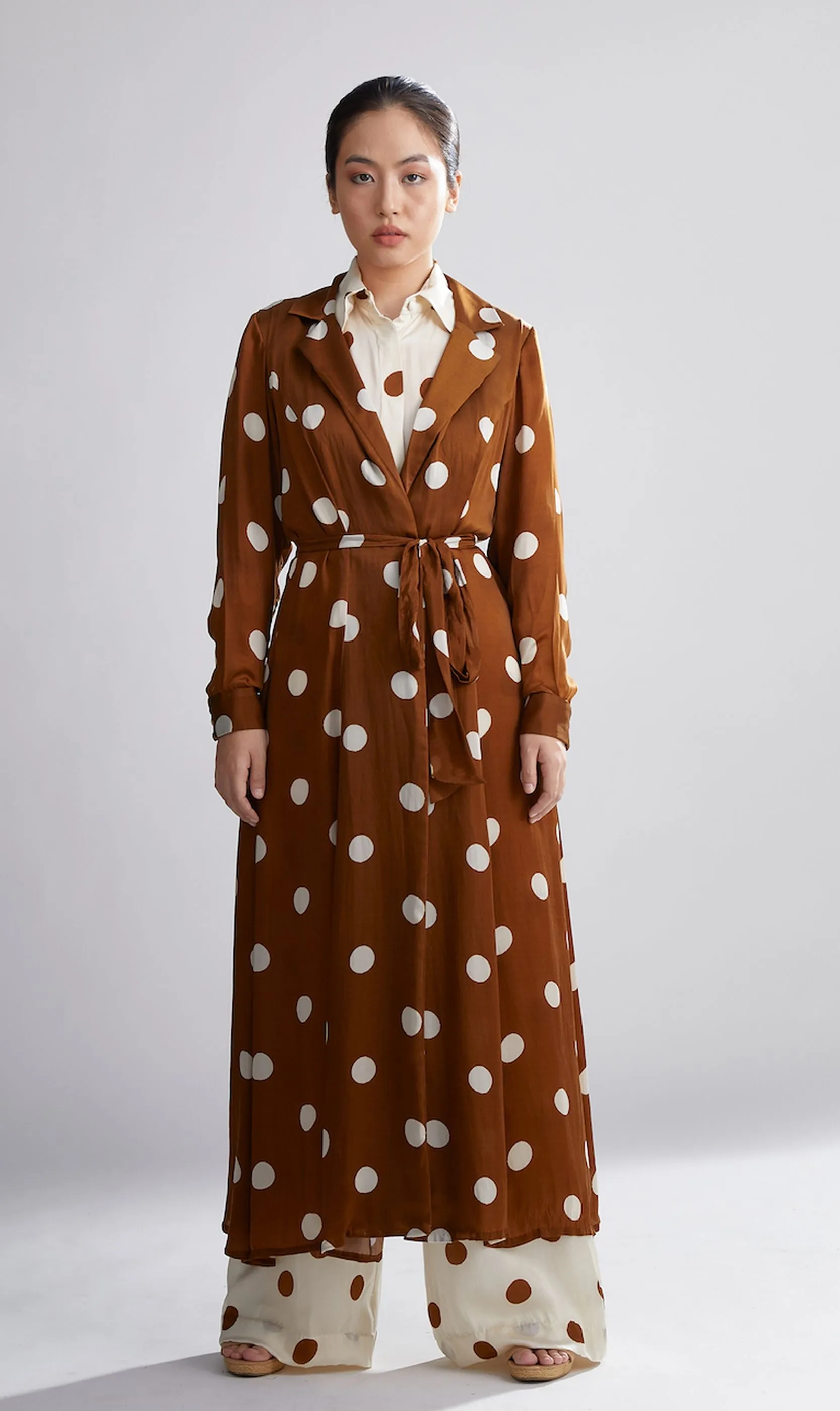BROWN AND CREAM POLKA DOT TRENCH CAPE