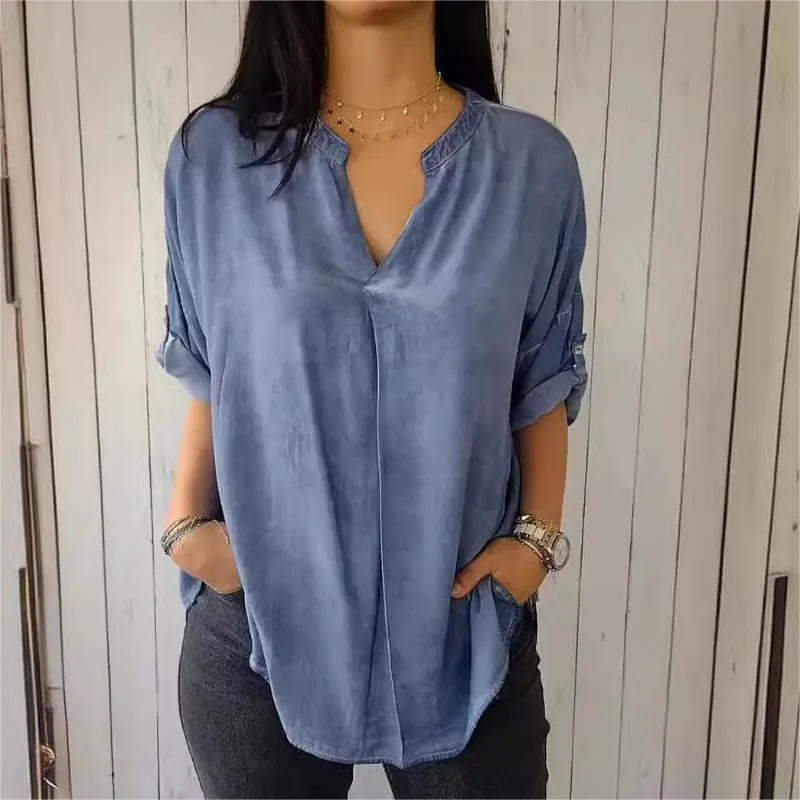 BUY 2 GET Free ShippingCasual Breathable Solid Color V-Neck Top