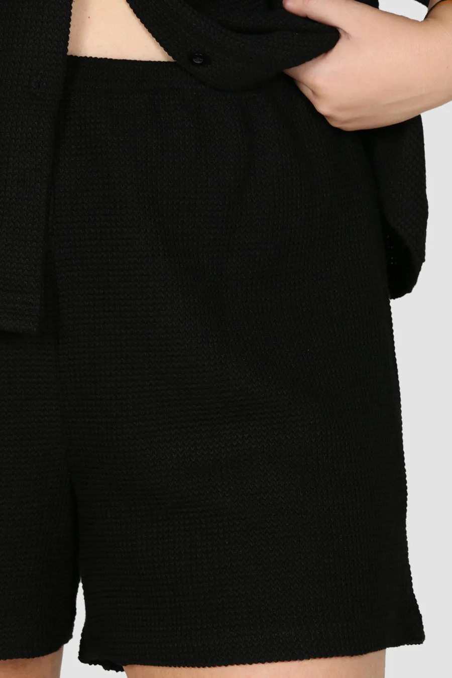 CAPRI WAFFLE SHORTS BLACK