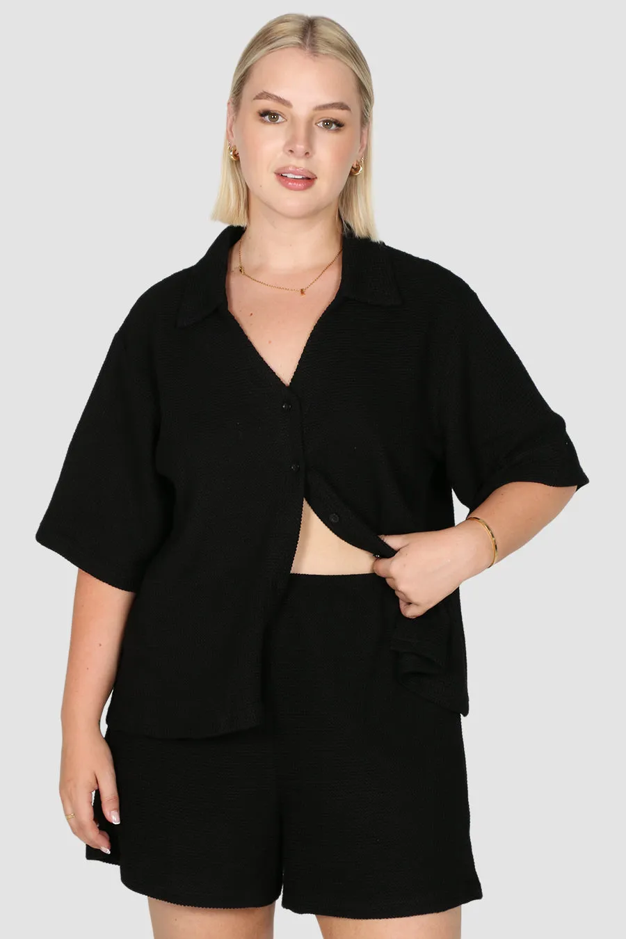 CAPRI WAFFLE SHORTS BLACK