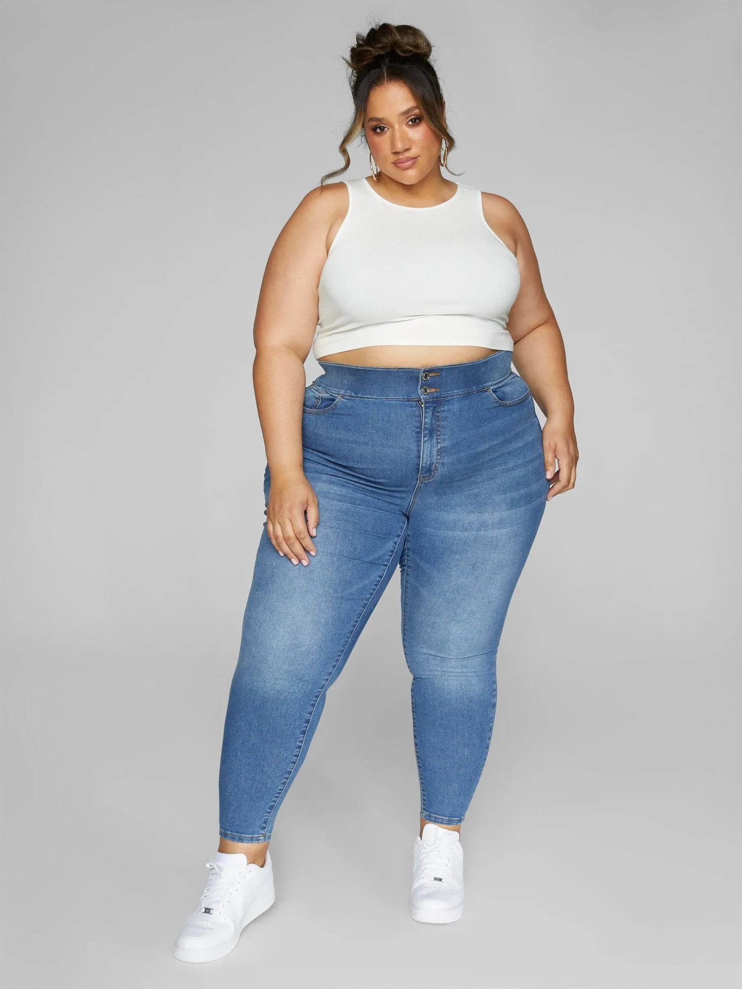 Fashion To Figure - The Limitless Jegging in Med Blue Wash - Short Inseam