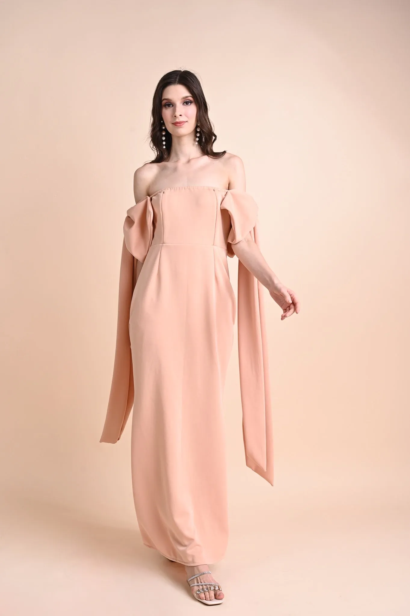 Gown: Daisy