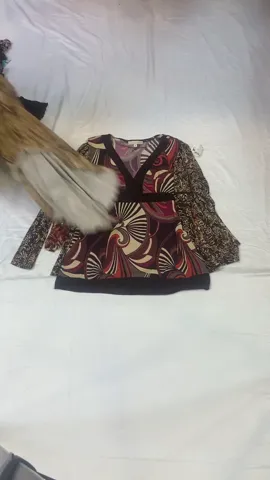 Nature's Chic: Vintage Earthy Blouse (GRV-8-001)