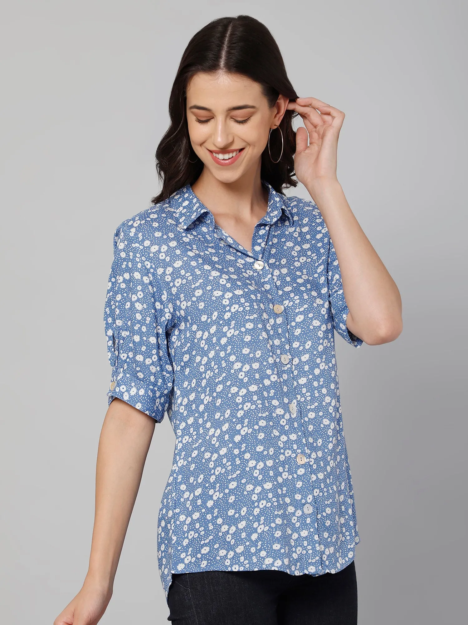 Women's Casual  Blue Floral Print Spread Collar Top